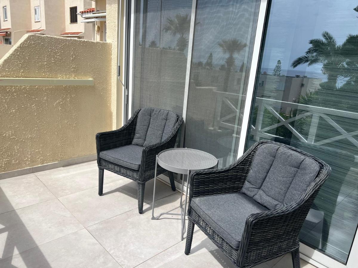 Modern Seaview Townhouse In Coral Bay (Adults Only) Lägenhet Pégeia Exteriör bild