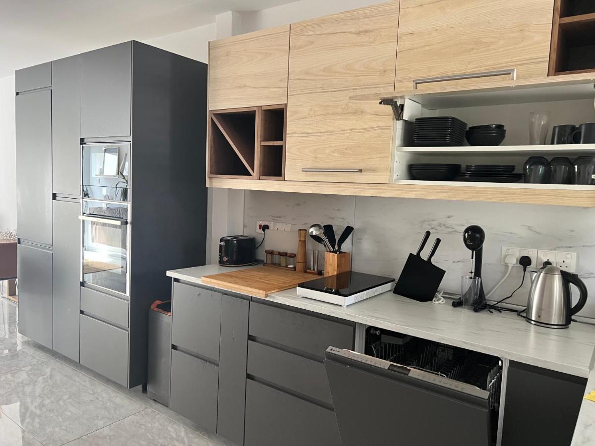 Modern Seaview Townhouse In Coral Bay (Adults Only) Lägenhet Pégeia Exteriör bild